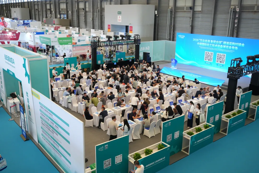 6161b1e5dc685bc7876e0b09f888448f.jpg